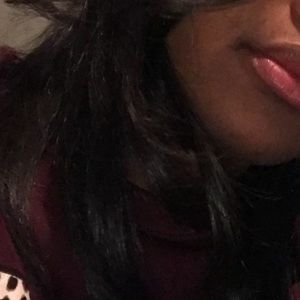 Meet your Posher, Jasmine